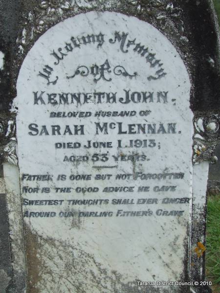 Photo of headstones/Kenneth John McLennan d1913 hdstn Pahiatua cem